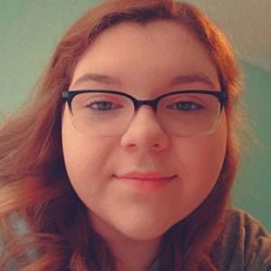 Meet your Posher, Caitlyn